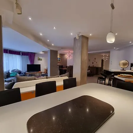 6 Pers Bois De Vincennes Apartment