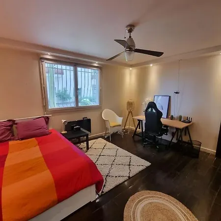 6 Pers Bois De Vincennes Apartment